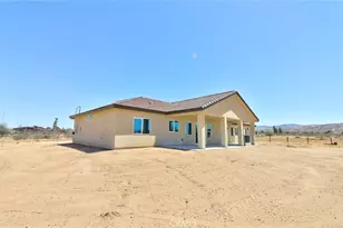 11152 Chipmunk Rd, Apple Valley, CA 92308 - Photo 21