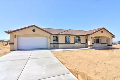 11152 Chipmunk Road, Apple Valley, CA 92308 - Photo 9