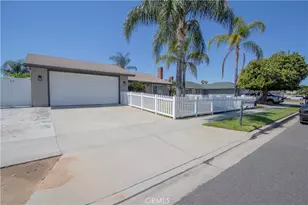 25289 Old Farm St, Moreno Valley, CA 92553 - Photo 3