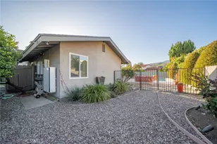 2128 N Villa Maria Rd, Claremont, CA 91711 - Photo 43