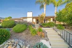2128 N Villa Maria Rd, Claremont, CA 91711 - Photo 45