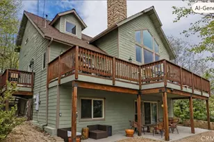 756 Brentwood, Lake Arrowhead, CA 92352 - Photo 1