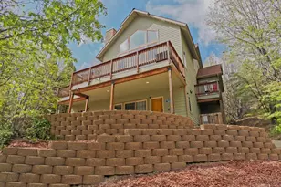 756 Brentwood, Lake Arrowhead, CA 92352 - Photo 1