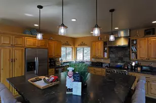 756 Brentwood, Lake Arrowhead, CA 92352 - Photo 33
