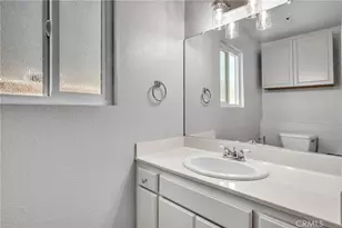 16933 Farwell, Fontana, CA 92336 - Photo 17