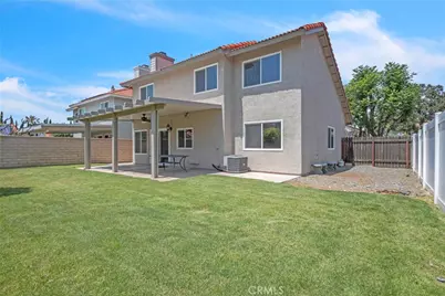 16933 Farwell, Fontana, CA 92336 - Photo 37