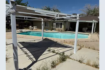 16037 Arroyo, Victorville, CA 92395 - Photo 17