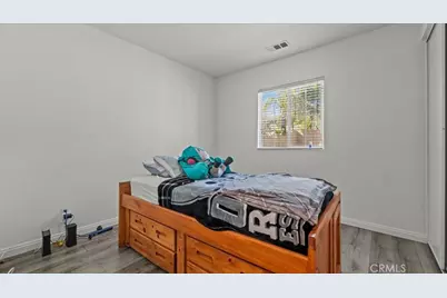 16590 Shoal Creek Lane, Fontana, CA 92336 - Photo 27