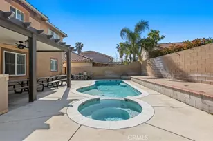 16590 Shoal Creek Ln, Fontana, CA 92336 - Photo 37