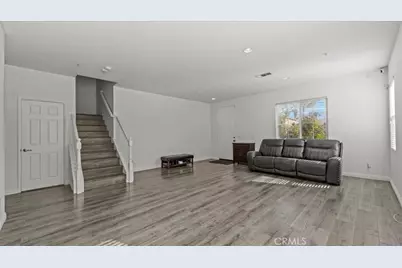 16590 Shoal Creek Lane, Fontana, CA 92336 - Photo 7