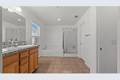 16590 Shoal Creek Lane, Fontana, CA 92336 - Photo 19