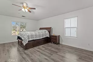 16590 Shoal Creek Ln, Fontana, CA 92336 - Photo 17