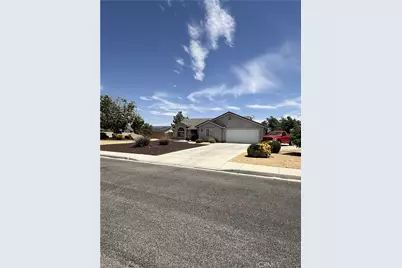 13863 Coachella Road, Apple Valley, CA 92307 - Photo 3