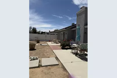 13863 Coachella Road, Apple Valley, CA 92307 - Photo 7