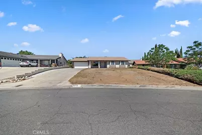 13100 Rain Shadow Road, Victorville, CA 92395 - Photo 37