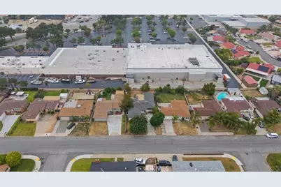 19008 Grove, Bloomington, CA 92316 - Photo 35