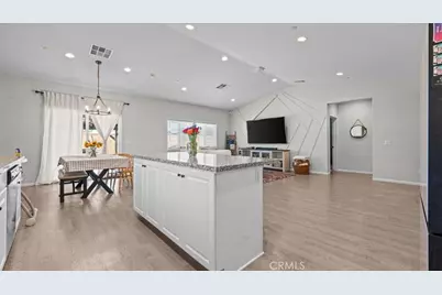 11886 Sierra Road, Victorville, CA 92392 - Photo 13