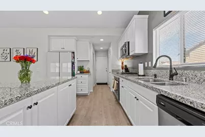 11886 Sierra Road, Victorville, CA 92392 - Photo 15