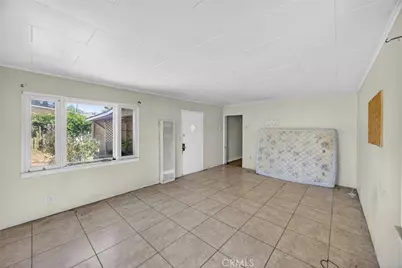 35045 Avenue C, Yucaipa, CA 92399 - Photo 9