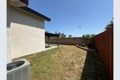 21391 Blossom Hill Lane, Moreno Valley, CA 92557 - Photo 45