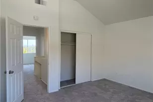 21391 Blossom Hill Ln, Moreno Valley, CA 92557 - Photo 37