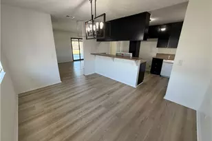 15820 Rainbow Dr, Fontana, CA 92335 - Photo 7
