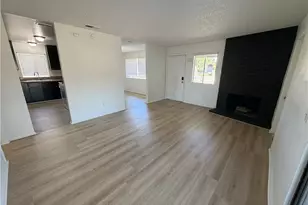 15820 Rainbow Dr, Fontana, CA 92335 - Photo 5