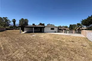 15820 Rainbow Dr, Fontana, CA 92335 - Photo 33