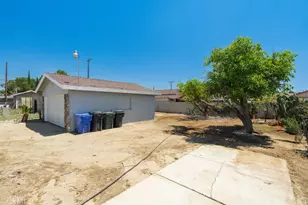 2542 Hall, Jurupa Valley, CA 92509 - Photo 25
