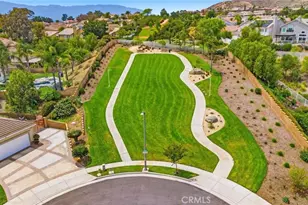696 Avondale Dr, Corona, CA 92879 - Photo 19