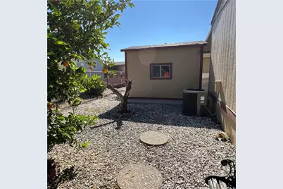 2598 Ayala Drive #124, Rialto, CA 92377 - Photo 17
