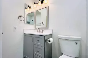 9010 Wilbur Ave, Northridge, CA 91325 - Photo 9
