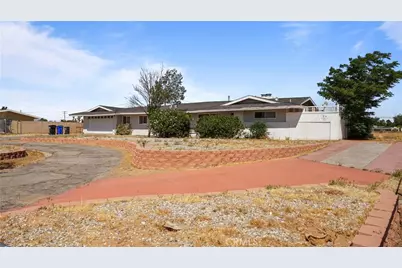 13814 Kiowa, Apple Valley, CA 92307 - Photo 3