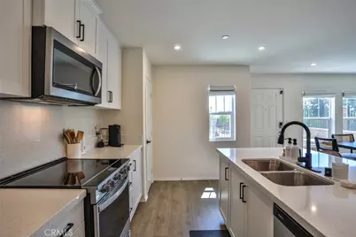 6392 Sierra Vista #5, Fontana, CA 92336 - Photo 13