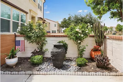 2817 E Brut Privado #90, Ontario, CA 91761 - Photo 5