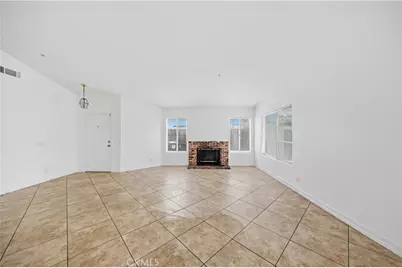 14325 Chesebro Court, Fontana, CA 92335 - Photo 9