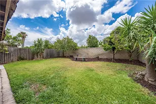 14325 Chesebro Ct, Fontana, CA 92335 - Photo 37