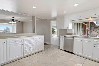 5623 Sycamore, Rialto, CA 92377 - Photo 15