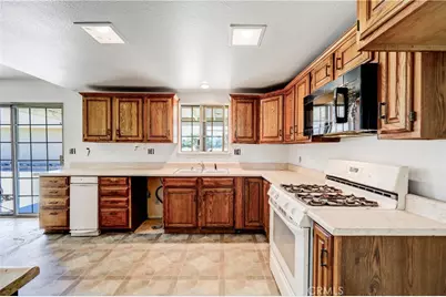2837 Sequoia Road, Pinon Hills, CA 92371 - Photo 25