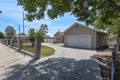 16397 Orange Way, Fontana, CA 92335 - Photo 3