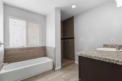 16397 Orange Way, Fontana, CA 92335 - Photo 19