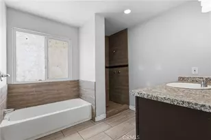 16397 Orange Way, Fontana, CA 92335 - Photo 19