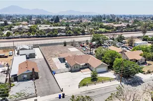 16397 Orange Way, Fontana, CA 92335 - Photo 45