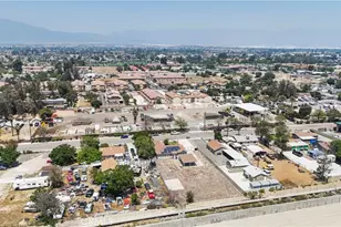 16397 Orange Way, Fontana, CA 92335 - Photo 49
