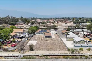 16397 Orange Way, Fontana, CA 92335 - Photo 47