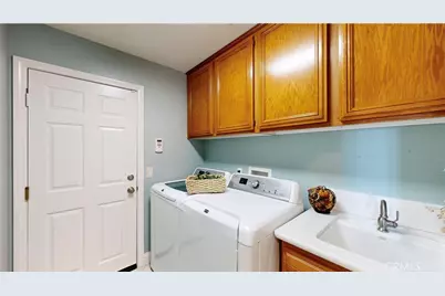 14193 Henderson, Rancho Cucamonga, CA 91739 - Photo 33