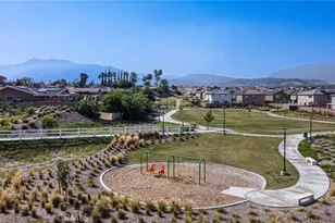 2448 Powell, Rialto, CA 92377 - Photo 15