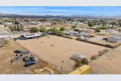 16219 Manzanita, Hesperia, CA 92345 - Photo 25