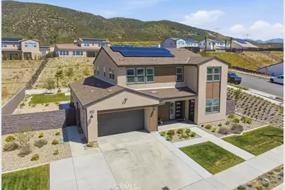 15982 Butterfly, Fontana, CA 92336 - Photo 3