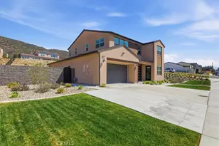 15982 Butterfly, Fontana, CA 92336 - Photo 5